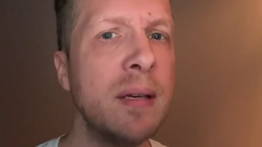 Oliver Pocher bei einer Bildschirmkontrolle, Januar 2021