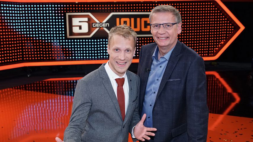 "5 gegen Jauch": Oliver Pocher feiert Moderations-Comeback