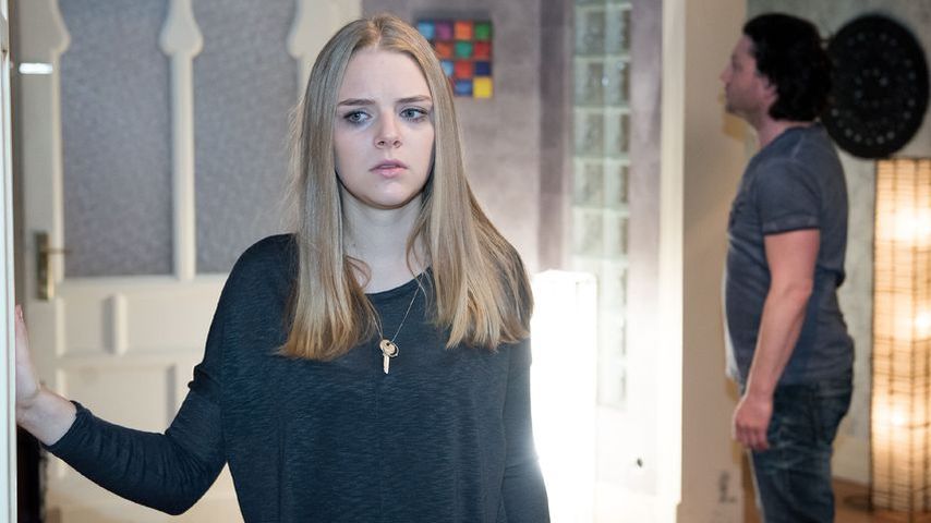 Olivia Burkhart und Stefan Franz bei "Unter uns"