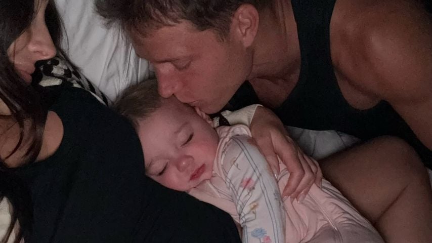 Olivia Culpo und Christian McCaffrey mit Tochter Colette