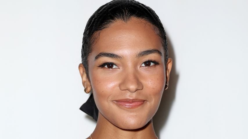 Olivia Dean im März 2024