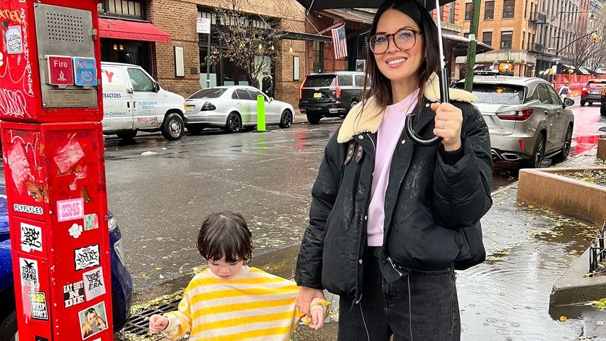 Olivia Munn mit ihrem Sohn Malcolm im Dezember 2024