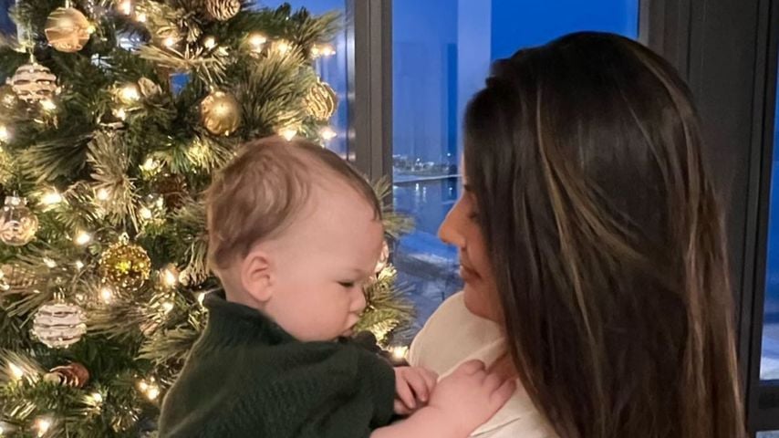 So süß feiert Olivia Munn mit Söhnchen Malcolm Weihnachten!