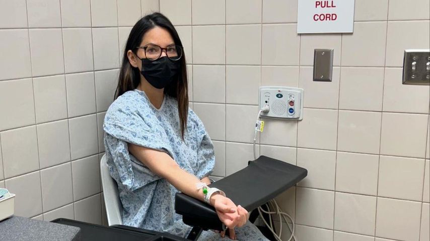 Olivia Munn während der Untersuchungen im Krankenhaus