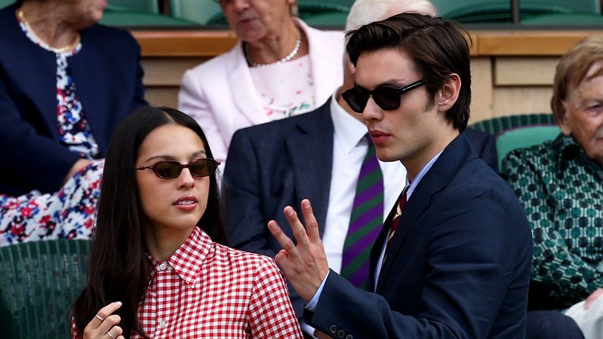 Olivia Rodrigo und Louis Partridge glänzen in Wimbledon