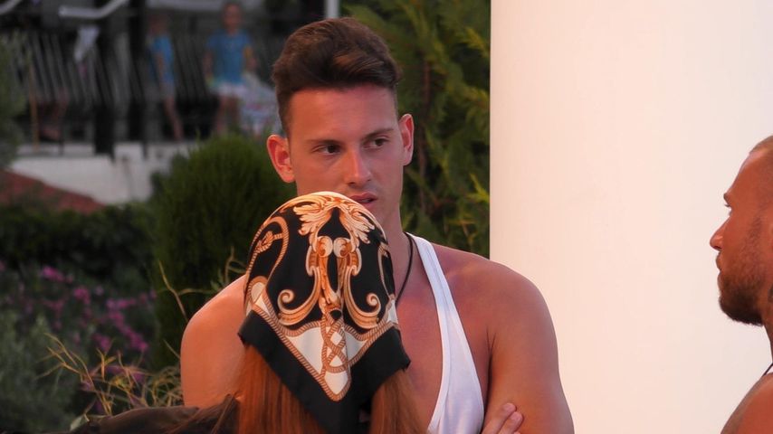 Olivia und Max bei "Ex on the Beach"