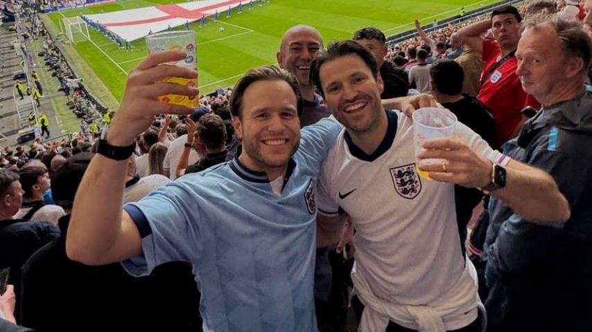 Olly Murs und Mark Wright bei der EM 2024