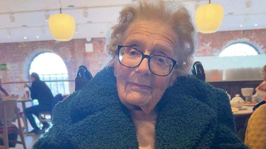 Oma Norma, Social-Media-Star