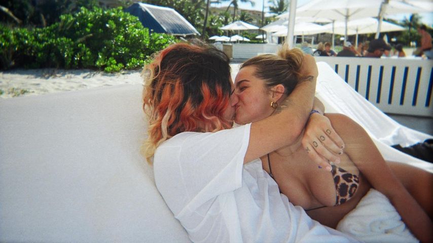 Total verliebt: Omer Fedi und Addison Rae auf Wolke sieben