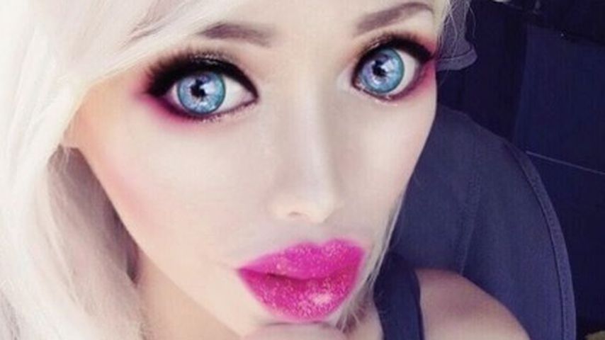 Ophelia Vanity: Neue Plastik-Rivalin für Puppenfrau Valeria!