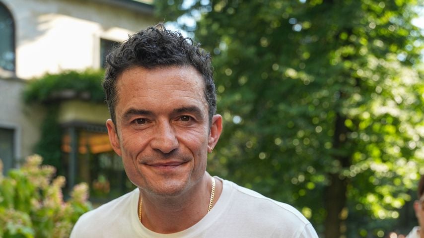 Orlando Bloom zeigt sich händchenhaltend mit Luisa Laemmel