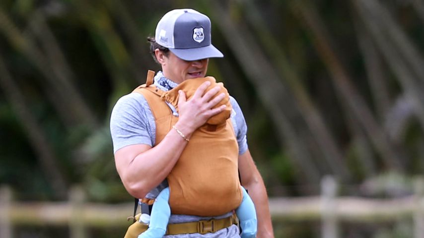 Orlando Bloom mit seiner Tochter Daisy auf Hawaii