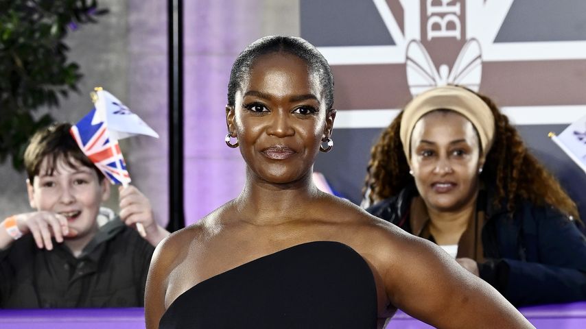 Oti Mabuse spricht im Dschungelcamp über Suizid von Bruder