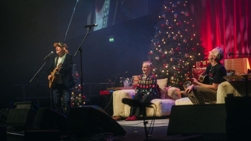 Otto Waalkes, Jan Böhmermann und Olli Schulz bei "Fest & Flauschig", Dezember 2025