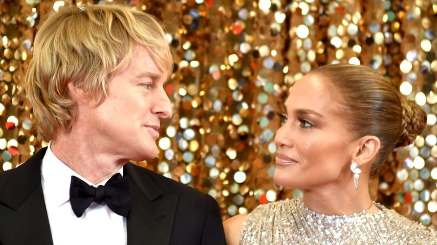 Owen Wilson und Jennifer Lopez bei den Dreharbeiten zu "Marry Me" in New York, Oktober 2019