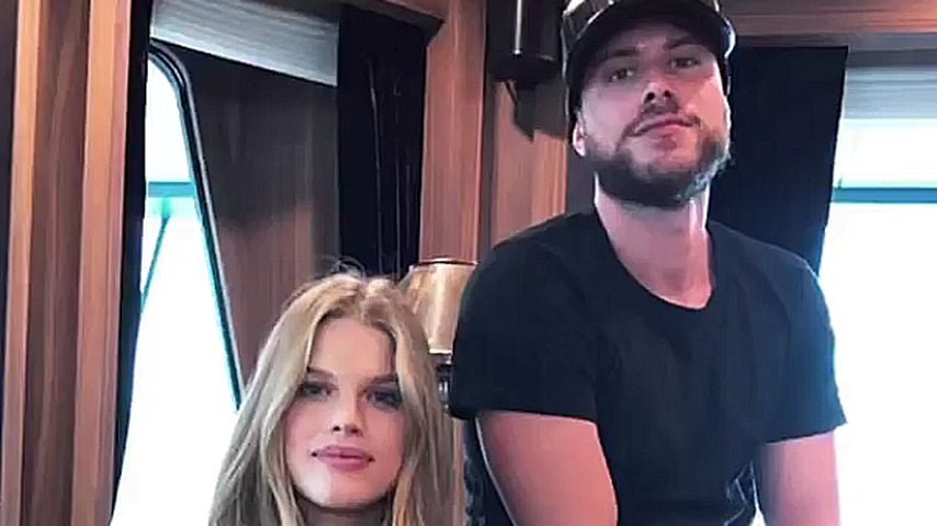 Ozan mit dem norwegischen Model Frida Aasen