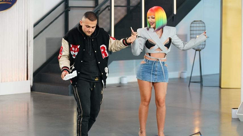 Tänzchen: DSDS-Kandidat Ozan flirtet mit Katja Krasavice!