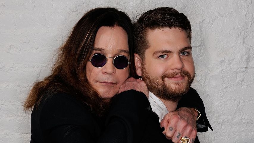 Ozzy Osbourne mit Sohn Jack Osbourne im Portraitstudio des Tribeca Film Festival 2011 in New York