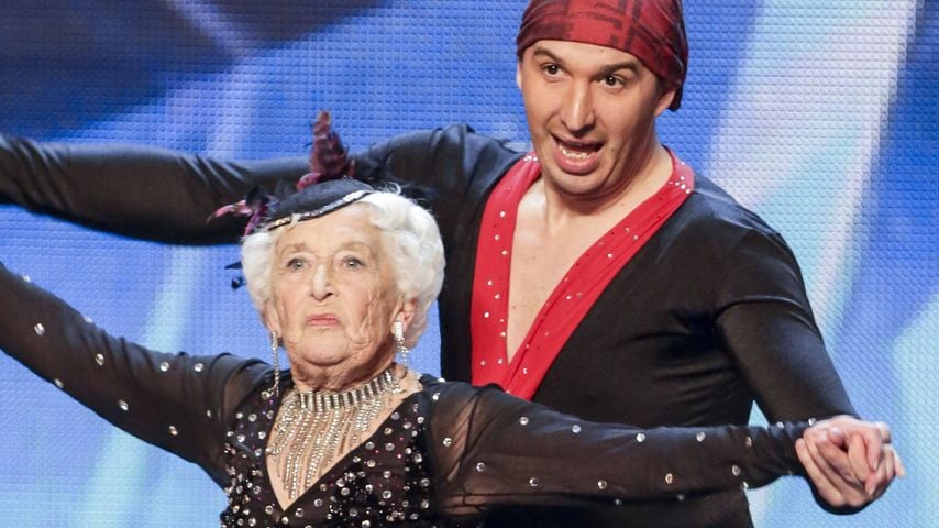 "Britain's Got Talent": Rippenbruch bei Salsa-Omi