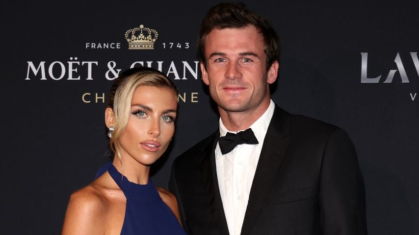 Funkelnder Klunker: Paige Lorenze und ihr Tommy sind verlobt