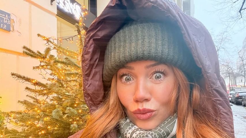 Schneekönigin: Palina Rojinski genießt eisige Temperaturen