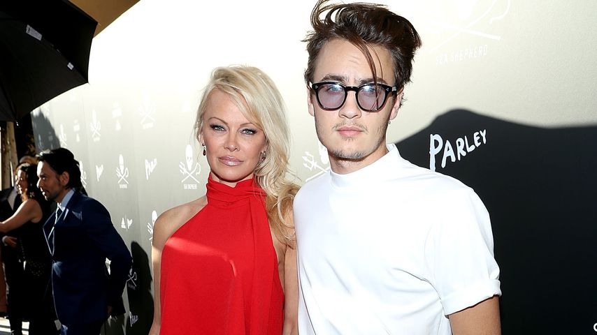Pamela Anderson mit ihrem Sohn Brandon Thomas Lee