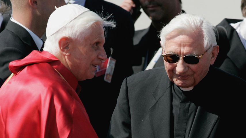 Papst Benedikt XVI.: Rücktritt wegen Herz-OP?