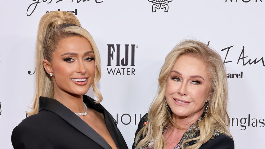 So süß überraschte Paris Hilton ihre Mutter mit Babynews!