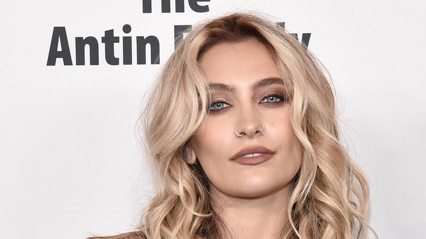 Paris Jackson strahlend mit Verlobungsring in L.A. gesichtet