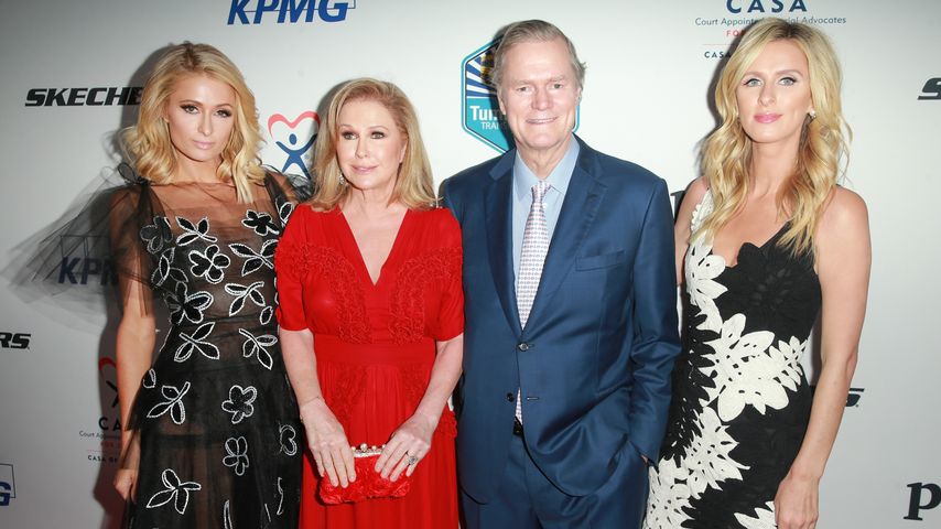 Paris, Kathy, Rick und Nicky Hilton
