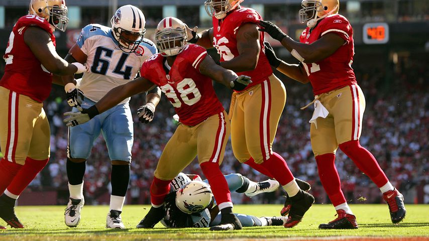 Parys Haralson, NFL-Star