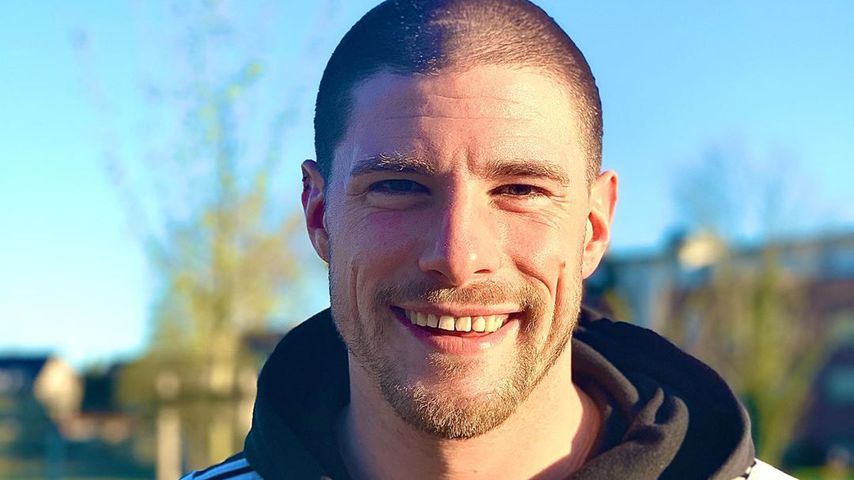 Pascal Kappés mit abrasierten Haaren