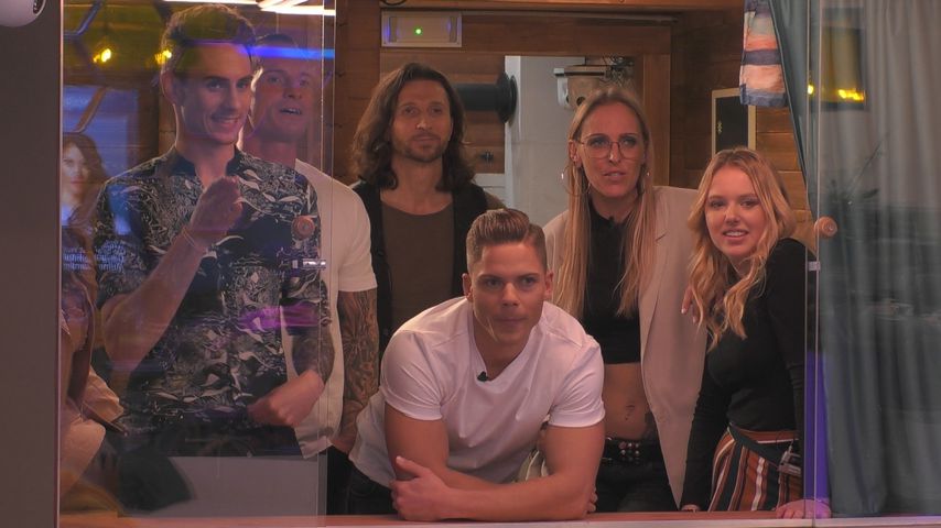 Pat, Denny, René, Cedric, Mareike und Rebecca im "Big Brother"-Blockhaus