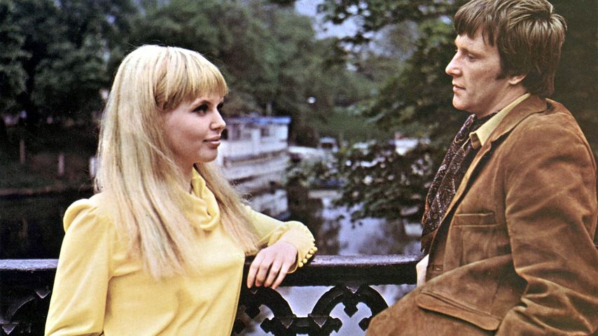 Patricia Brake und Dennis Waterman in "Inzest" (1970)