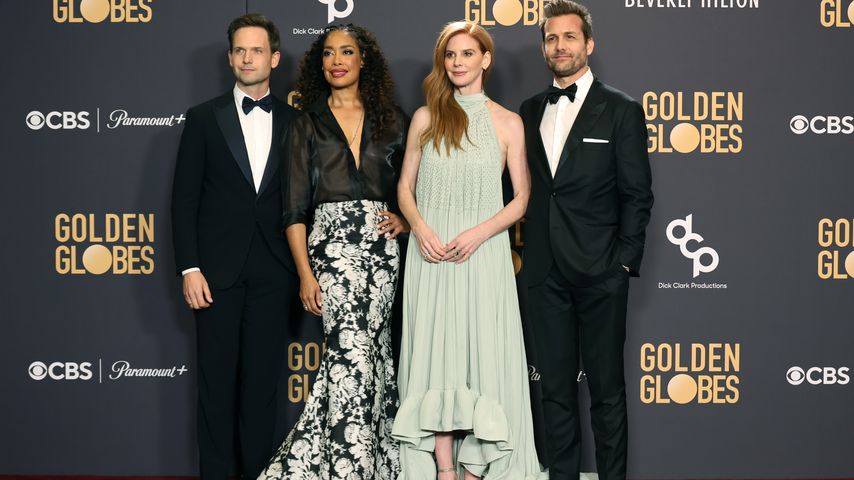 Patrick J. Adams, Gina Torres, Sarah Rafferty und Gabriel Macht beiden Golden Gobes 2024