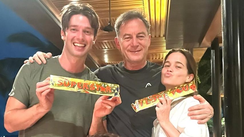 Patrick Schwarzenegger, Jason Isaacs, Sarah Catherine Hook und Sam Nivola, "The White Lotus"-Cast