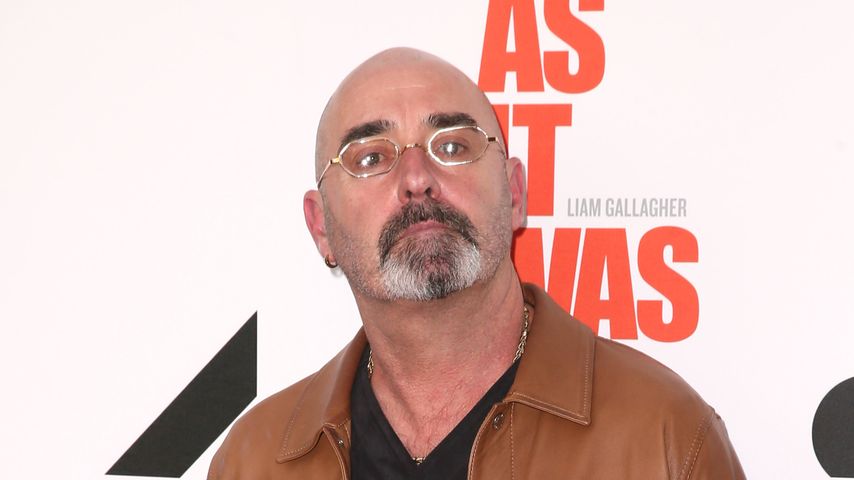 Ernste News: Oasis-Star Paul Arthurs leidet an Mandelkrebs