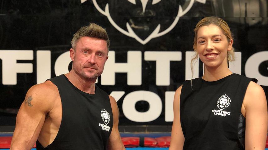 Paul Lyons und eine Kollegin im Februar 2019