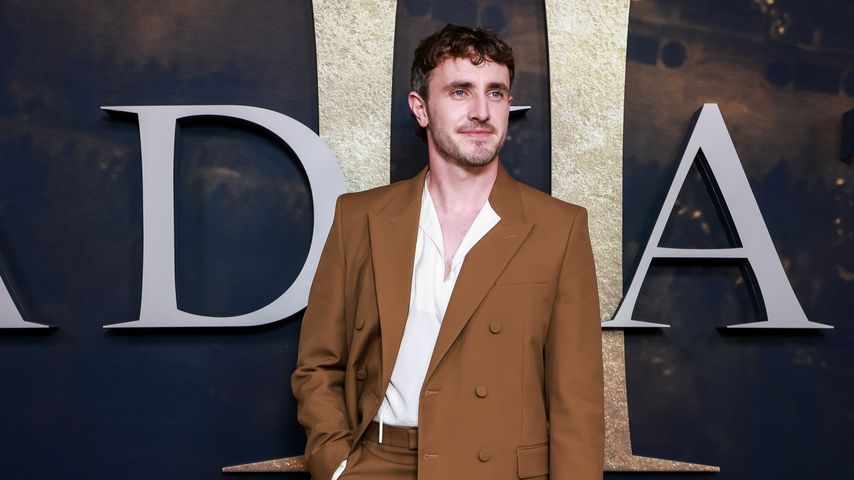 Paul Mescal begeistert in Braun bei "Gladiator II"-Premiere