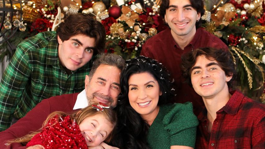 Paul Nassif und Brittany Nassif mit Christian, Collin, Gavon und Paulina, Dezember 2024