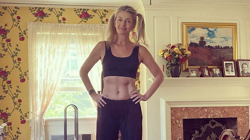 Mit 55: Paulina Porizkova hat unglaubliche Bauchmuskeln!
