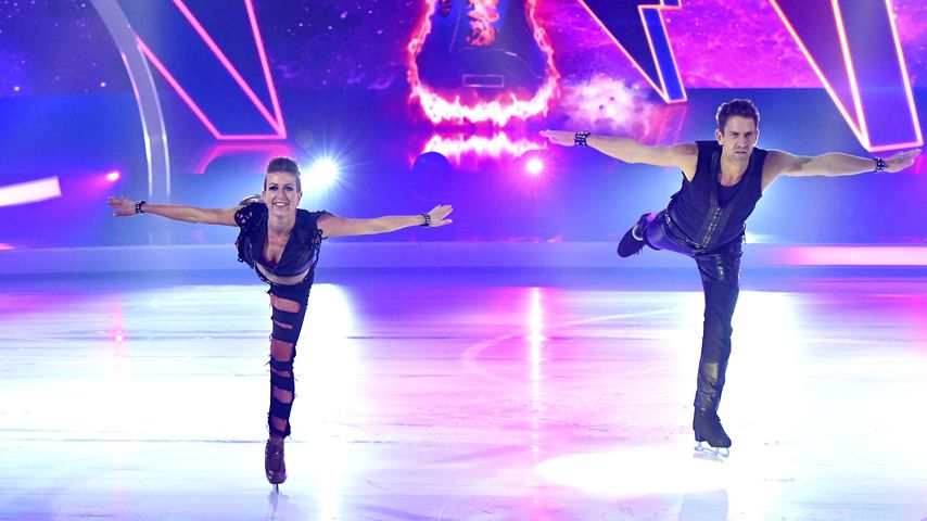Peer Kusmagk mit Kat Rybkowski bei "Dancing on Ice"