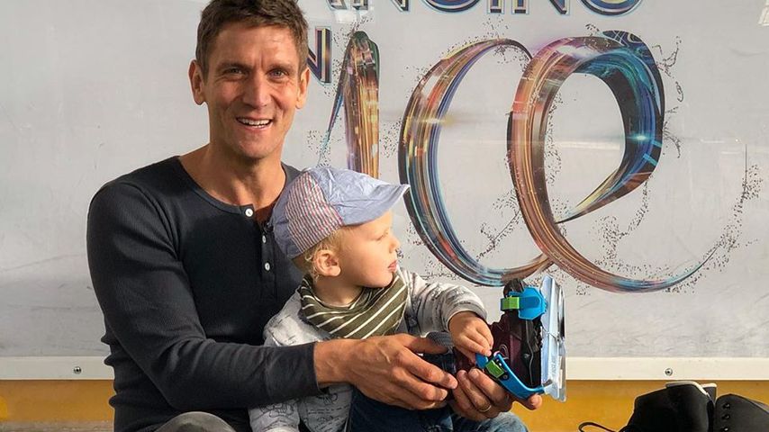 Wie Papa Peer: Emil-Ocean (2) fährt jetzt auch Schlittschuh!