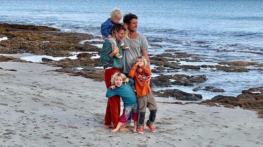 Peer und Janni Kusmagk mit ihren Kindern