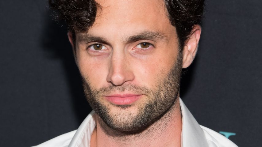 "You"-Staffel vier: Es gibt erste Bilder mit Penn Badgley