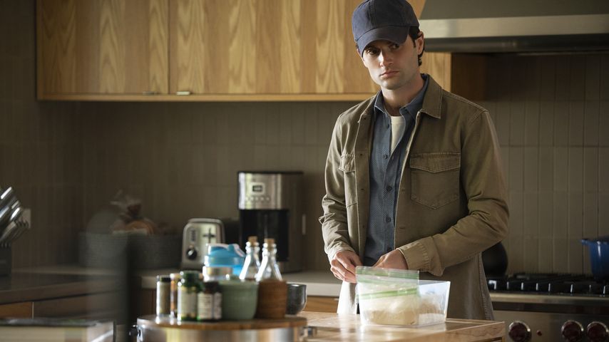 "You"-Spoiler: Mit dieser TV-Beauty knutscht Penn Badgley!