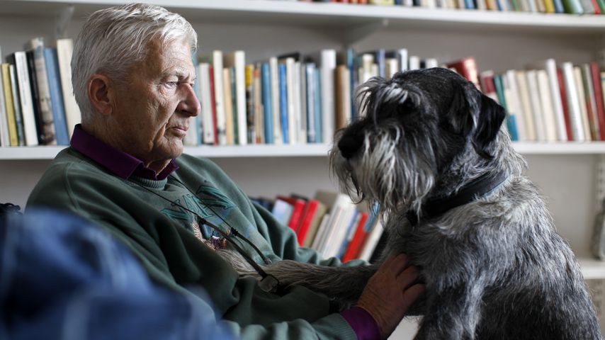Per Olov Enquist in seinem Haus in Stockholm, 2011