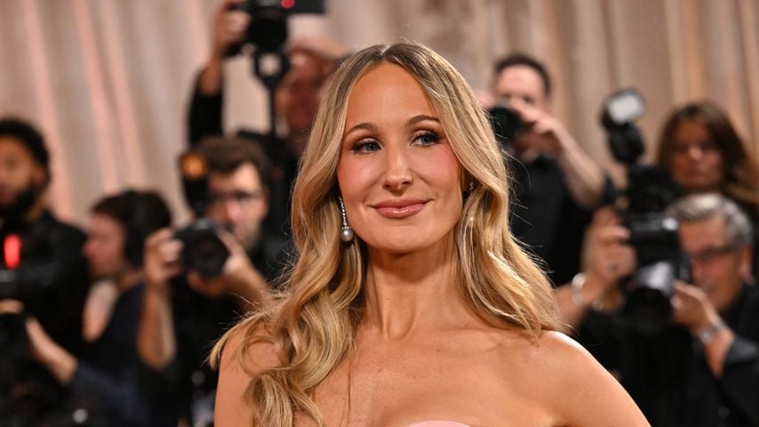 Nikki Glaser bei den Golden Globes 2026 in Beverly Hills