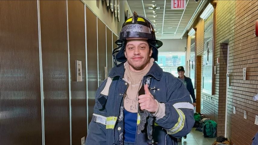 In Krise: Pete Davidson besucht Feuerwehr-Event ohne Elsie