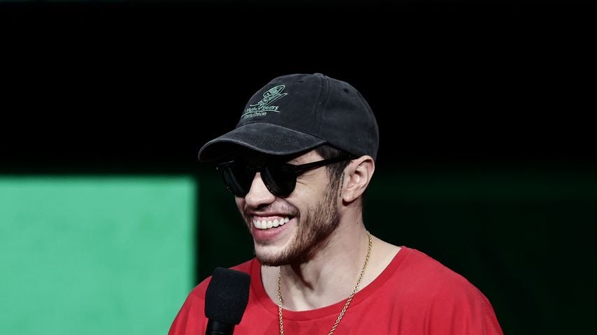 Nach Laser-Marathon: Pete Davidson hat neues Gesichtstattoo